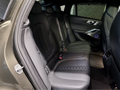BMW X6 M COMPÉTITION 4.4 V8 XDRIVE DKG CARBON HEAD UP BOWERS & WILKINS PANO CUIR NAVI 1 HAND