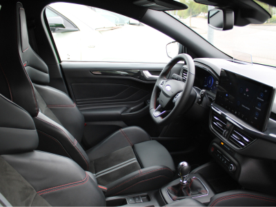 Ford Focus ST 2.3i Ecoboost 280, CAMERA, CUIR, LED, B&O, ALU 19'', GARANTIE 11/2028