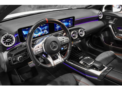 Mercedes-Benz A 35 AMG 4 MATIC +