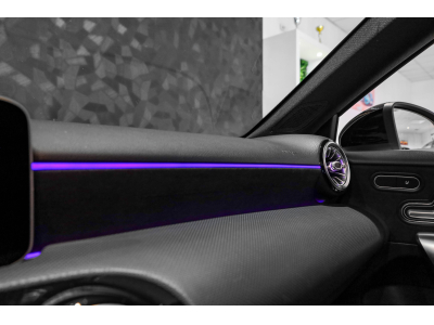 Mercedes-Benz A 35 AMG 4 MATIC +