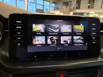 Skoda Kamiq 1.5 TSI 150 DSG, Monte-Carlo, PANO, CAMERA, LED, NAVI, COCKPIT, ALU 18, GARANTIE, 1 HAND