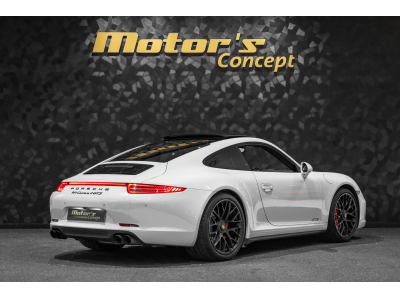 Porsche 991 .1 Carrera 4 GTS Coupé PDK