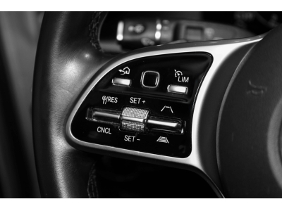 Mercedes-Benz E 200 d