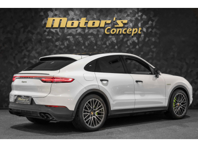 Porsche Cayenne E-Hybrid 3.0 COUPÉ