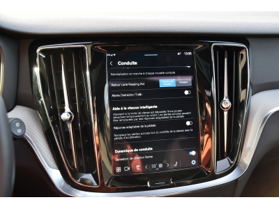 Volvo V60 2.0 B4 Plus Dark Geartronic