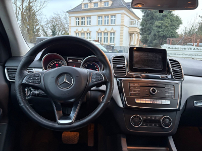 Mercedes-Benz GLE 350 GLE 350 d 4Matic 190 KW / EURO 6 / KAMERA