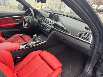 BMW 330 BMW 330 d Xdrive Sportline Panorama Head UP LED LEDER NAVI