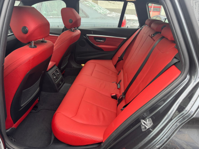 BMW 330 BMW 330 d Xdrive Sportline Panorama Head UP LED LEDER NAVI