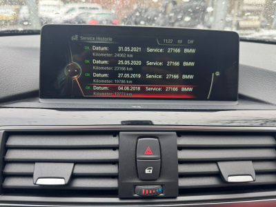 BMW 330 BMW 330 d Xdrive Sportline Panorama Head UP LED LEDER NAVI