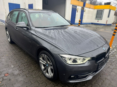 BMW 330 BMW 330 d Xdrive Sportline Panorama Head UP LED LEDER NAVI