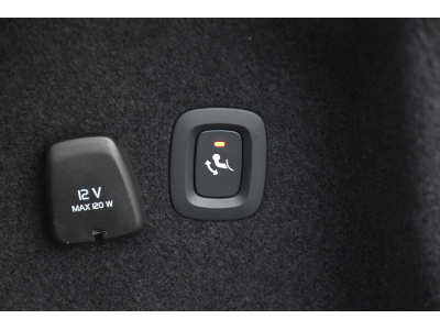 Volvo V60 2.0 B4 Plus Dark Geartronic