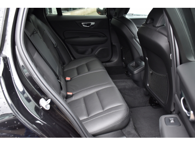Volvo V60 2.0 B4 Plus Dark Geartronic