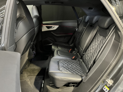 Audi SQ8 4.0 TDI Quattro/Matrix PANO/B&O/23/360°/HUD/AHK/ADAPTATIVE CRUISE