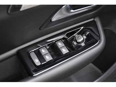 Citroën C5 X 1.2 PureTech PLUS EAT8