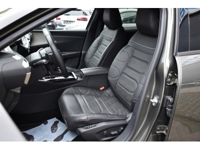 Citroën C5 X 1.2 PureTech PLUS EAT8