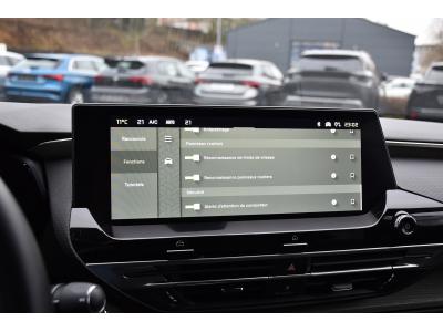 Citroën C5 X 1.2 PureTech PLUS EAT8