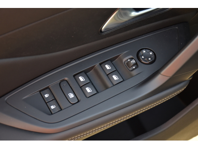 Peugeot 308 1.2 PureTech Allure EAT8