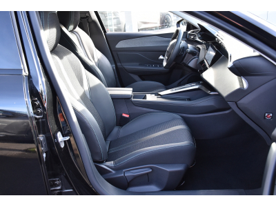 Peugeot 308 1.2 PureTech Allure EAT8