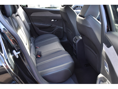 Peugeot 308 1.2 PureTech Allure EAT8