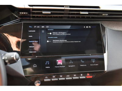 Peugeot 308 1.2 PureTech Allure EAT8