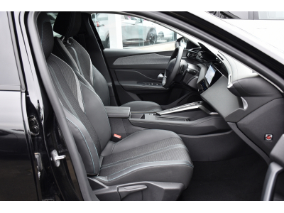 Peugeot 308 1.2 PureTech Allure EAT8