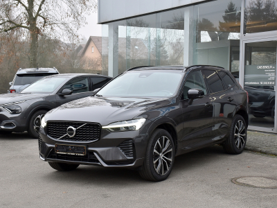 Volvo XC60 2.0 B4 Plus Dark Geartronic