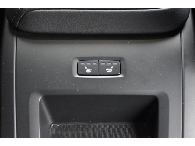 Volvo XC60 2.0 B4 Plus Dark Geartronic