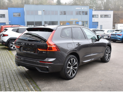 Volvo XC60 2.0 B4 Plus Dark Geartronic