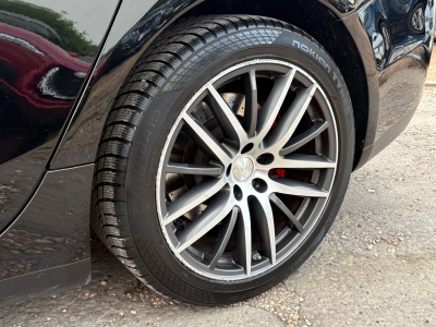 Maserati Ghibli S Q4 / 1.Hand/COC/