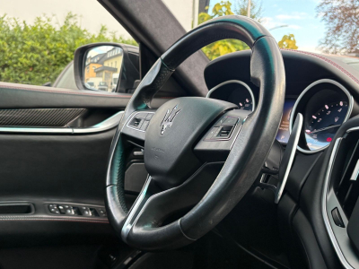 Maserati Ghibli S Q4 / 1.Hand/COC/