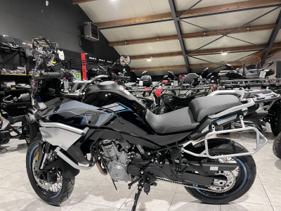 CF Moto 800 MT SPORT