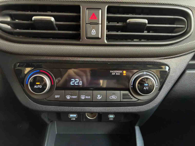 Hyundai i10 1.2 GDI 79 Automatik Premium