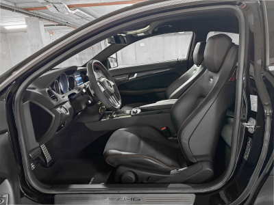 Mercedes-Benz C 63 AMG Coupé Black Series Track PackCARBON/Speedshift