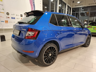 Skoda Fabia 1.0 TSI  MONTE CARLO, LED, PANORAMIQUE, ALU 17'',NAVI, 1HAND