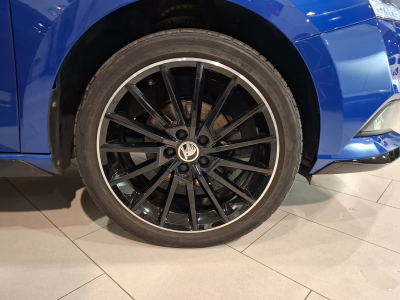 Skoda Fabia 1.0 TSI  MONTE CARLO, LED, PANORAMIQUE, ALU 17'',NAVI, 1HAND