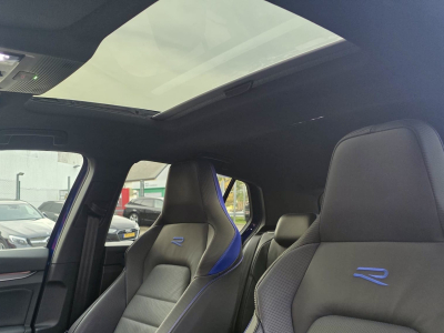 Volkswagen Golf R 2.0 TSI FACELIFT BLACK EDITION HEAD UP HARMAN KARDON PANO CUIR NAVI