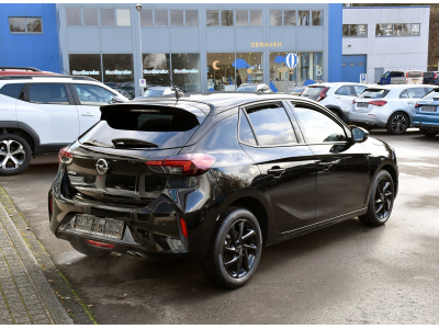 Opel Corsa 1.2 GS AT8