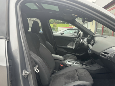 BMW 118 D NEW MODEL M SPORT PAKET HEAD UP AHK PANO CUIR NAVI 1 HAND