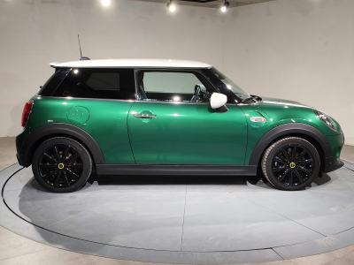 MINI Cooper SE 75 kW GPS CAMERA CARPLAY SIEGES CHAUFFANTS TETE HAUTE