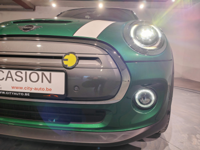 MINI Cooper SE 75 kW GPS CAMERA CARPLAY SIEGES CHAUFFANTS TETE HAUTE