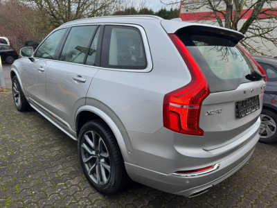 Volvo XC90 VOLVO XC90 AWD LEDER 360 KAMERA PANO AHK 7 SITZE SOUND HEAD UP