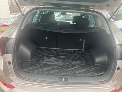 Hyundai Tucson HYUNDAI TUCSON Style Navi Sitzheizung MFL SHZ AHK