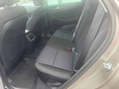 Hyundai Tucson HYUNDAI TUCSON Style Navi Sitzheizung MFL SHZ AHK