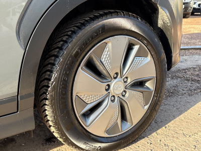 Hyundai Kona Kona Premium Elektro 2WD