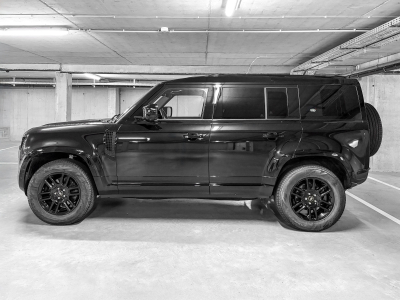 Land-Rover Defender DEFENDER 110 3.0 D200/ PANORAMA/ AHK/APPLE CAR PLAY