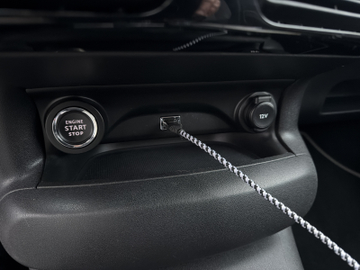 Citroën C4 Cactus 1.2 SHINE 110CV MANU