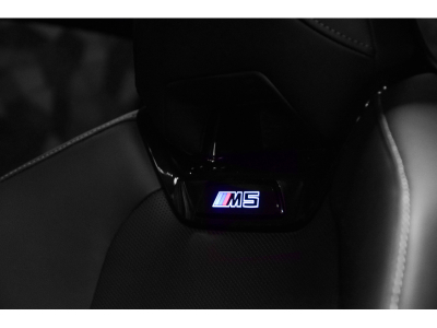 BMW M5 G90 - Marina Bay Blue Metallic