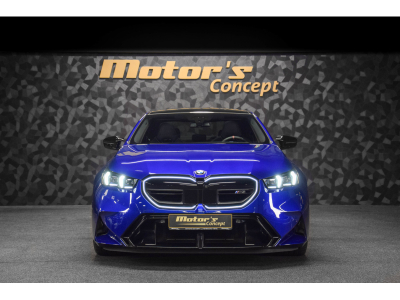BMW M5 G90 - Marina Bay Blue Metallic