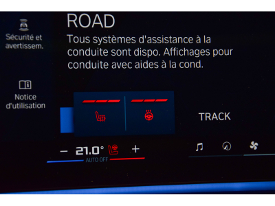 BMW M5 G90 - Marina Bay Blue Metallic