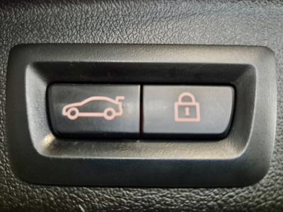 BMW X5 45e XDRIVE M SPORT PAKET LASER PANO CUIR NAVI 1 HAND